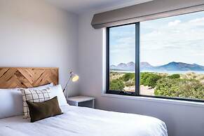 Coast Beachfront Retreat