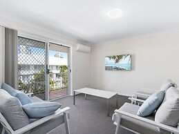 Bay Lodge - Private Apartments