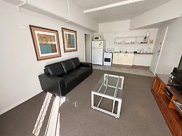 Central Ground Floor Apartment