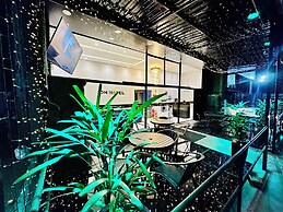 On Hostel premium com traslado e cafe