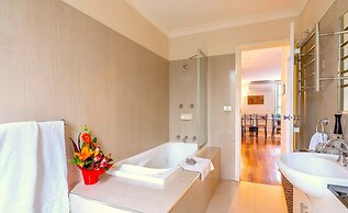 StayCentral - Tranquil Townhouse