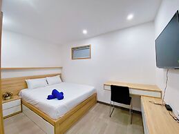 My Khe Beach 3 Bedrooms Apartment