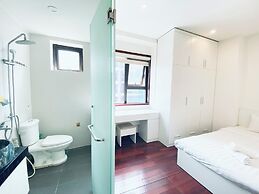 My Khe Beach 3 Bedrooms Apartment