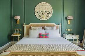 Red Thread Calangute