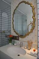 Red Thread Calangute