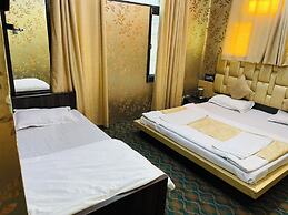 Goroomgo City Pride Srinagar