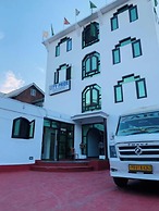 Goroomgo City Pride Srinagar