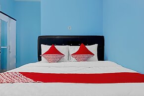 OYO 90594 Fajar Inn