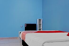 OYO 90594 Fajar Inn