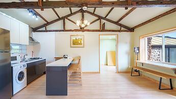 Jeju Doldamhankil Pension