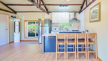 Jeju Doldamhankil Pension