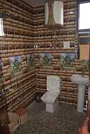 Goroomgo Nice One Palace Srinagar