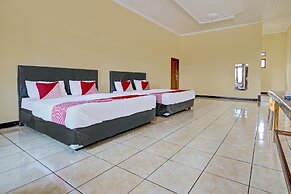 OYO 92217 Artana Bed and Breakfast.NearSitu Cileunca