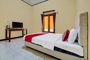 OYO 92217 Artana Bed and Breakfast.NearSitu Cileunca