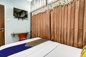 SPOT ON 90147 Gosepa Ambengan Plaza