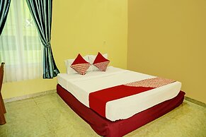 OYO 92293  Pahala Syariah Residence