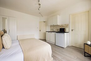 The Gladstone Studio