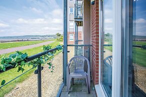 Beach View - 2 Bed Apartment - Llanelli