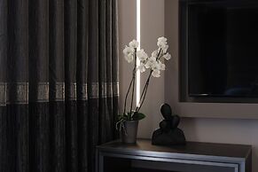 GOLDEN ISLAND RESORTS