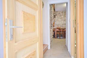 Apartment Galeriana Palace by Litto