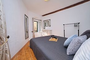 Apartment Galeriana Palace by Litto