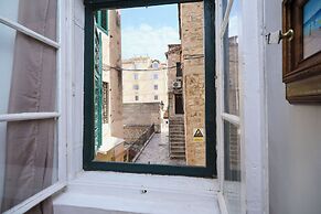 Apartment Galeriana Palace by Litto