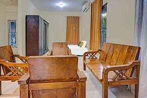 SPOT ON 91756 Alif House Syariah