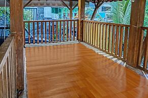 SPOT ON 91756 Alif House Syariah