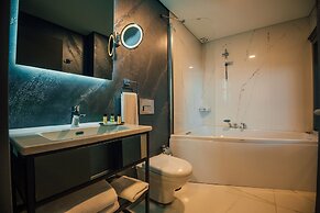 DELLAGO LUXURY HOTEL SAPANCA