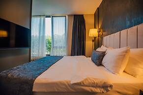 DELLAGO LUXURY HOTEL SAPANCA