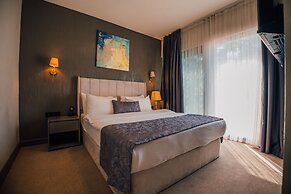 DELLAGO LUXURY HOTEL SAPANCA