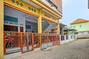 OYO 91928 Noril Haromain Homestay Syariah