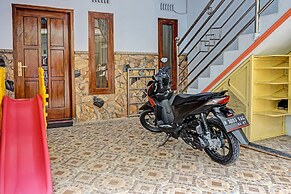 OYO 91928 Noril Haromain Homestay Syariah