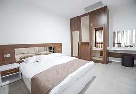 Dorana Residence
