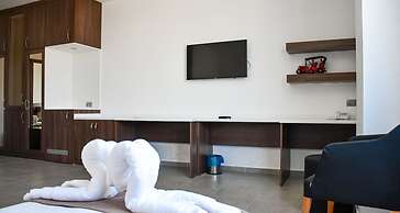 Dorana Residence