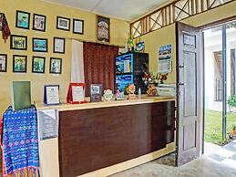 OYO 92005 Jabu Sihol