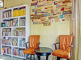 OYO 92005 Jabu Sihol