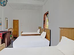 OYO 92005 Jabu Sihol