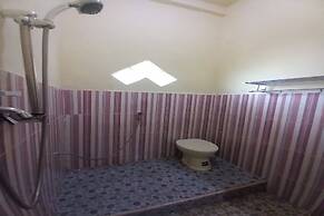 OYO 90731 E-kreasi Home