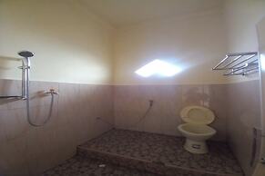 OYO 90731 E-kreasi Home