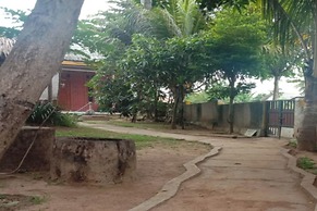 OYO 3303 Penginapan Putri Asih Sawarna