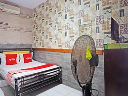 OYO 91415 De Wijaya Hotel