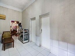 SPOT ON 91883 Kost 2 Putra Syariah