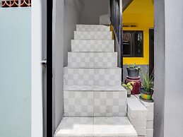 SPOT ON 91883 Kost 2 Putra Syariah