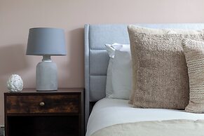 The Peckham Collection