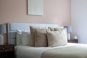 The Peckham Collection