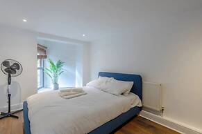 Bright & Contemporary 1BD Flat - Haggerston