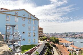 Maison Bleue by Vila Foz