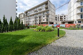Apartment With Garden Poznan by Renters