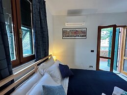 Casa Teresa with AC and Balcony